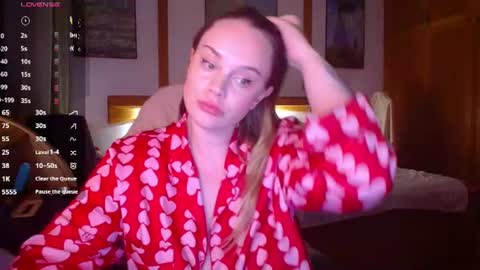 Lana online show from 06/29/26, 08:31