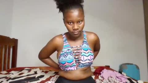 wet_pussieyy online show from 06/17/26, 05:58