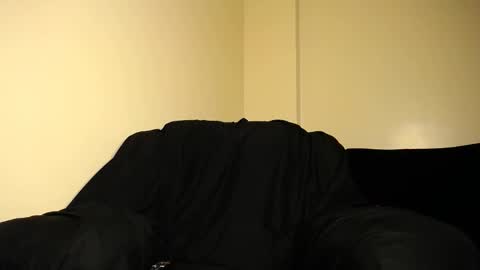 Snapshot of wet_wife_material chatting on 04/28/26, 11:59 Macey online show from 04/28/26, 11:59