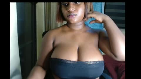Snapshot of wet_xxpussy55 chatting on 07/22/26, 12:46 Sonia online show from 07/22/26, 12:46