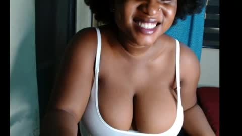 Snapshot of wet_xxpussy55 chatting on 07/25/26, 12:03 Sonia online show from 07/25/26, 12:03