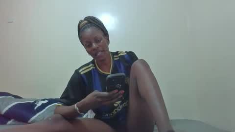 Snapshot of wetberry20 chatting on 10/28/25, 06:54 wetberry20 online show from 10/28/25, 06:54