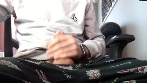 Snapshot of wetbigdickstream chatting on 01/14/25, 10:27 Wetbigdickstream online show from 01/14/25, 10:27