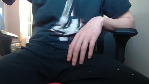 Snapshot of wetbigdickstream chatting on 04/17/26, 10:46 Wetbigdickstream online show from 04/17/26, 10:46