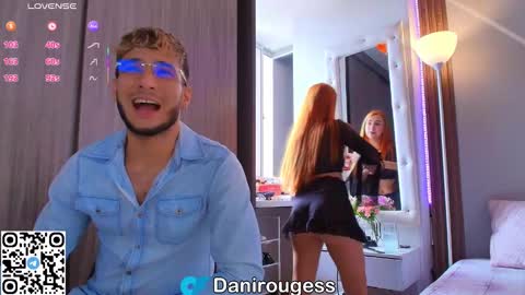 Mia and Dylan online show from 10/20/25, 06:52