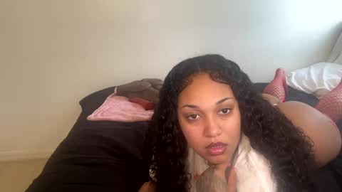 SheSquirts online show from 10/06/25, 04:04