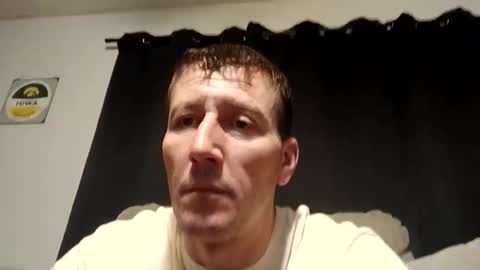 Snapshot of wetduck77777 chatting on 02/26/26, 04:11 wetduck77777 online show from 02/26/26, 04:11