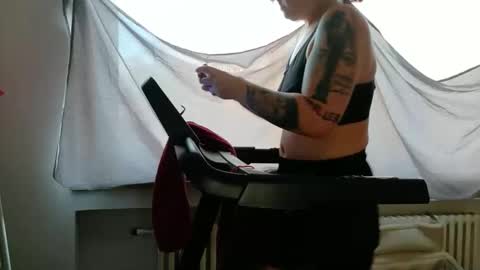 Wetgerman online show from 12/18/25, 11:49