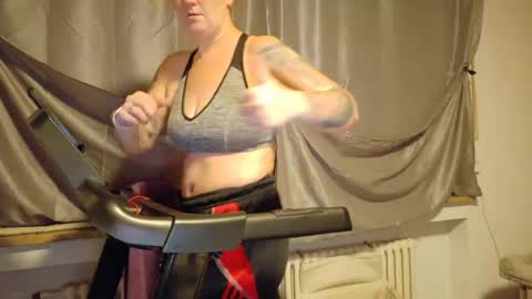 Snapshot of wetgerman2 chatting on 06/24/26, 10:31 Wetgerman online show from 06/24/26, 10:31