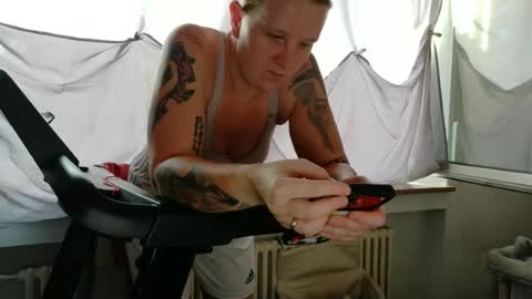 Snapshot of wetgerman2 chatting on 07/03/26, 04:08 Wetgerman online show from 07/03/26, 04:08