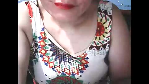 Snapshot of wethornypussy4u chatting on 10/14/25, 05:30 wethornypussy4u online show from 10/14/25, 05:30