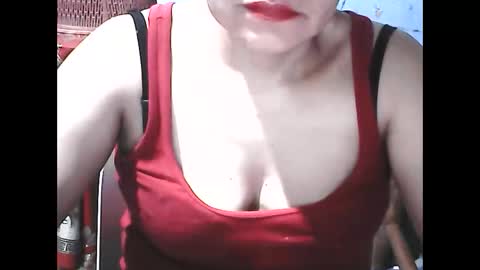 Snapshot of wethornypussy4u chatting on 10/18/25, 10:32 wethornypussy4u online show from 10/18/25, 10:32