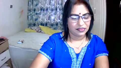 Snapshot of wetindian1971 chatting on 07/31/26, 10:47 kavita online show from 07/31/26, 10:47