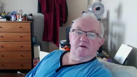 Wetroller online show from 05/26/26, 02:07