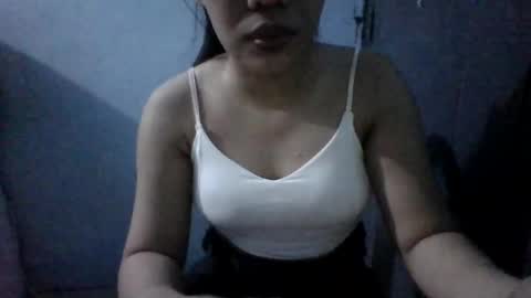 Snapshot of wetseductiveclit chatting on 04/15/26, 10:33 wetseductiveclit online show from 04/15/26, 10:33
