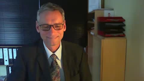 Snapshot of wetsuitedman chatting on 03/10/25, 02:48 Franz online show from 03/10/25, 02:48