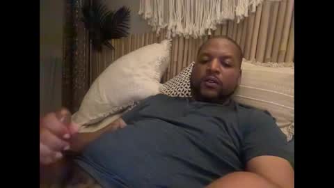 Snapshot of wettdreammcumtru chatting on 10/09/25, 06:55 Magic johnson 313 online show from 10/09/25, 06:55