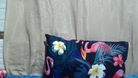 Snapshot of wettyhottie69 chatting on 01/31/25, 10:21 wettyhottie69 online show from 01/31/25, 10:21