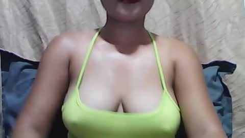 Snapshot of wettyhottie69 chatting on 05/11/26, 02:39 wettyhottie69 online show from 05/11/26, 02:39