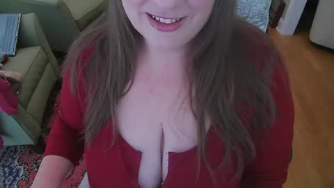 Snapshot of wetwordsonly chatting on 07/19/26, 05:38 WetWordsOnly online show from 07/19/26, 05:38