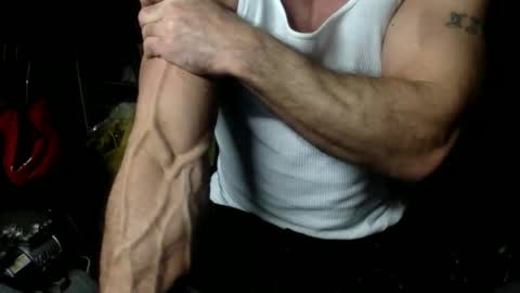 Snapshot of whackingmywilly chatting on 02/26/25, 10:04 whackingmywilly online show from 02/26/25, 10:04