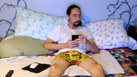 Whaler84 online show from 07/08/26, 06:56