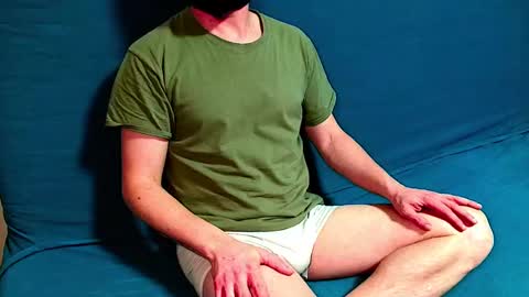 Snapshot of whatantiantiwhat chatting on 02/24/25, 07:09 whatantiantiwhat online show from 02/24/25, 07:09