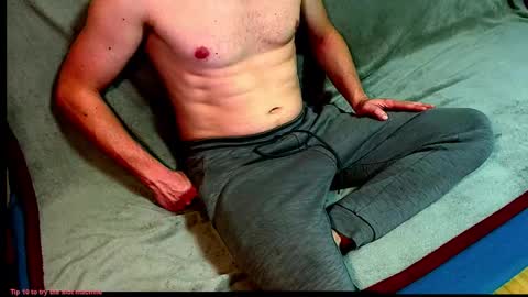 Snapshot of whatantiantiwhat chatting on 10/19/25, 03:45 whatantiantiwhat online show from 10/19/25, 03:45