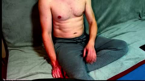 Snapshot of whatantiantiwhat chatting on 10/27/25, 07:29 whatantiantiwhat online show from 10/27/25, 07:29