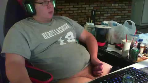 Snapshot of whateverdude555 chatting on 10/20/25, 02:12 whateverdude555 online show from 10/20/25, 02:12