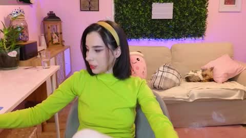 Snapshot of whats_her_name chatting on 02/08/26, 11:41 Victoria Maria online show from 02/08/26, 11:41