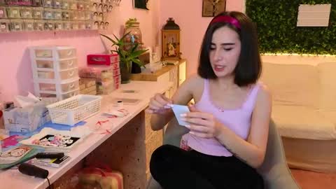 Snapshot of whats_her_name chatting on 02/20/26, 10:10 Victoria Maria online show from 02/20/26, 10:10
