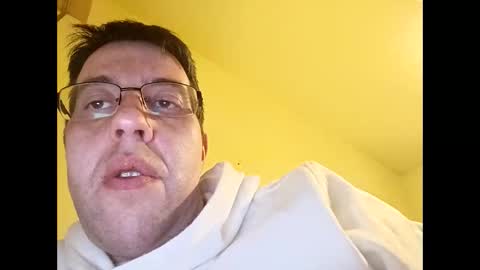 Snapshot of whatwouldyouliketosee chatting on 02/19/25, 06:32 stoffy online show from 02/19/25, 06:32