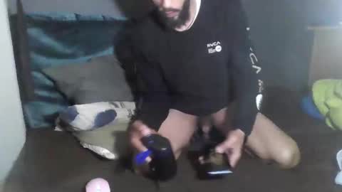 Snapshot of whatyoubeenwaitng4 chatting on 09/13/25, 11:26 Hard online show from 09/13/25, 11:26