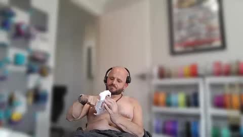 wheelzie online show from 02/28/25, 03:04