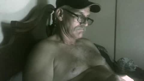 wheenidude online show from 05/09/26, 08:08
