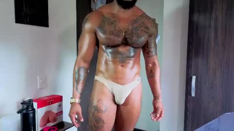 Snapshot of wheleer_green chatting on 07/19/26, 02:10 Will online show from 07/19/26, 02:10