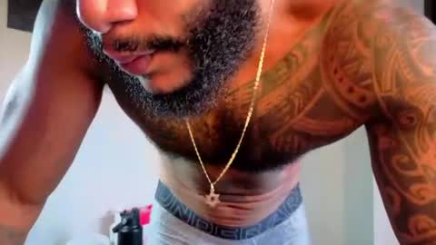 Snapshot of wheleer_green chatting on 07/23/26, 12:25 Will online show from 07/23/26, 12:25