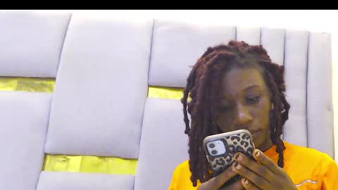 Whinebby online show from 12/16/25, 04:01