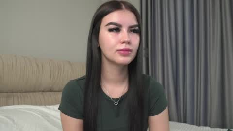 Zozo online show from 05/02/26, 04:17