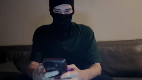 whispero_o online show from 10/26/25, 12:33