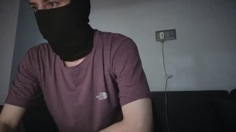 whispero_o online show from 06/20/26, 12:41