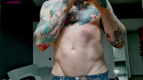 Max online show from 11/06/25, 02:07