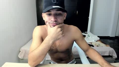 Snapshot of white_master444 chatting on 07/28/26, 01:12 white online show from 07/28/26, 01:12