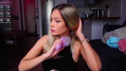 Kate  online show from 02/04/25, 10:21