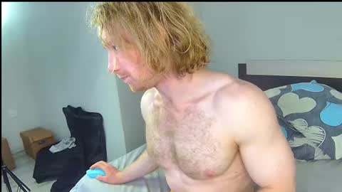 whitebars22 online show from 06/16/26, 05:32