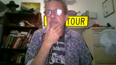Snapshot of whiteboomer chatting on 03/26/26, 10:32 whiteboomer online show from 03/26/26, 10:32