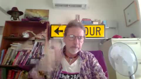 Snapshot of whiteboomer chatting on 04/26/26, 01:58 whiteboomer online show from 04/26/26, 01:58