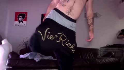 Snapshot of whitechocalate91 chatting on 12/03/24, 07:33 just str8 stud nut 1000 online show from 12/03/24, 07:33