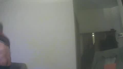 Snapshot of whiteduke81 chatting on 03/01/26, 12:23 Whiteduke online show from 03/01/26, 12:23